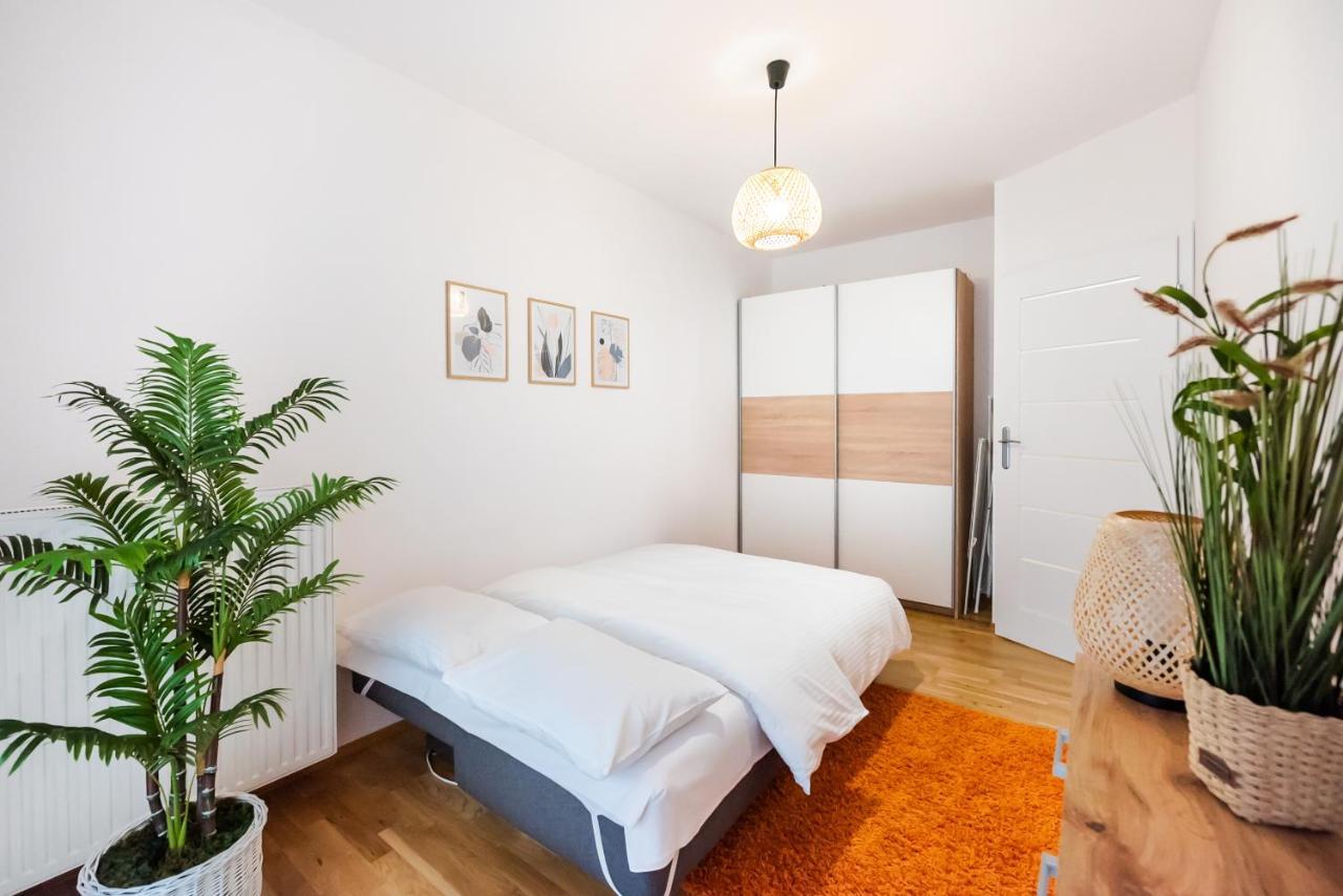 Metro Bemowo Colourful Apartment Warszawa Eksteriør bilde